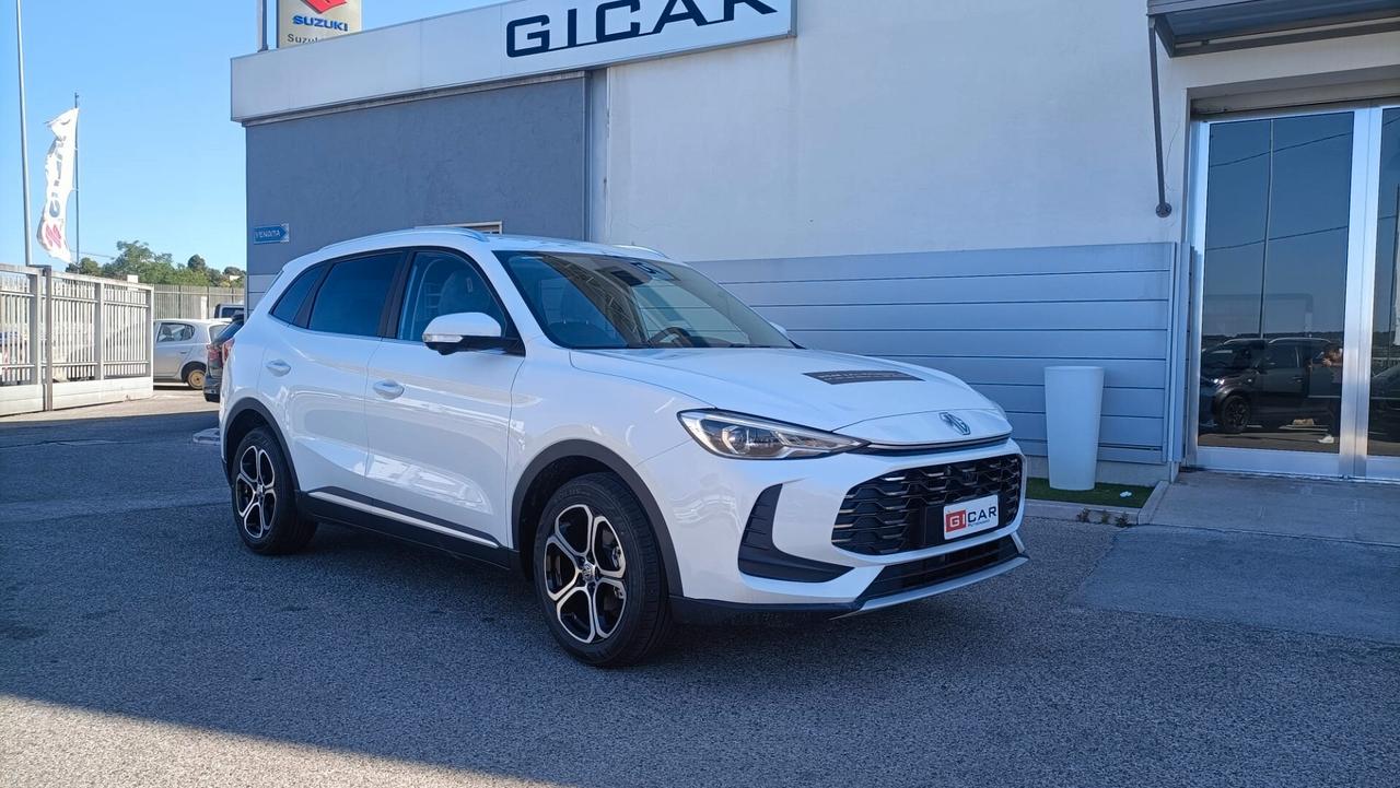 NUOVA Mg ZS 1.5 MT Standard 2025