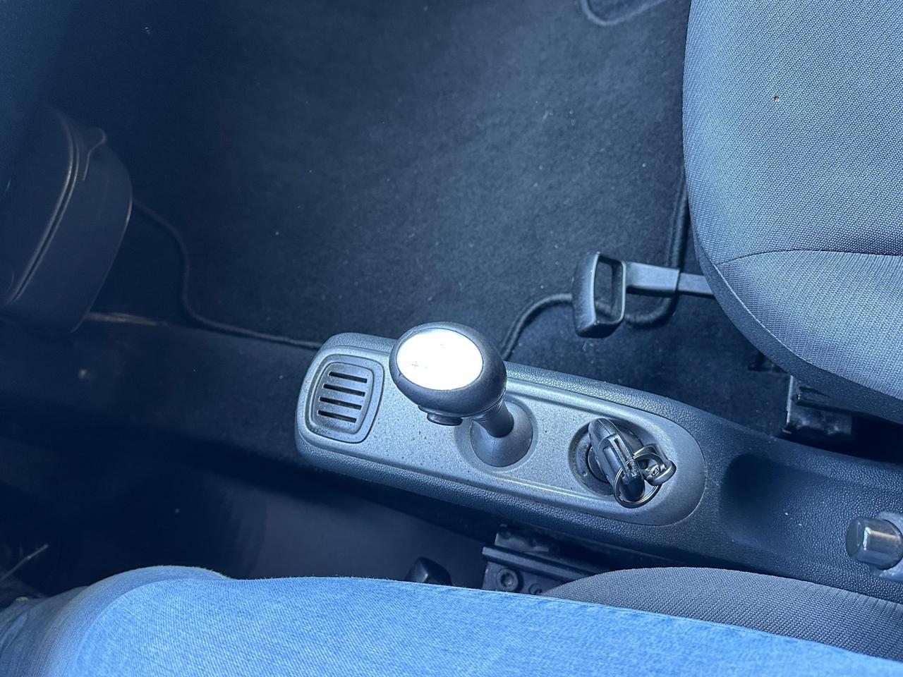 Smart 800 cdi soli 119.000 km