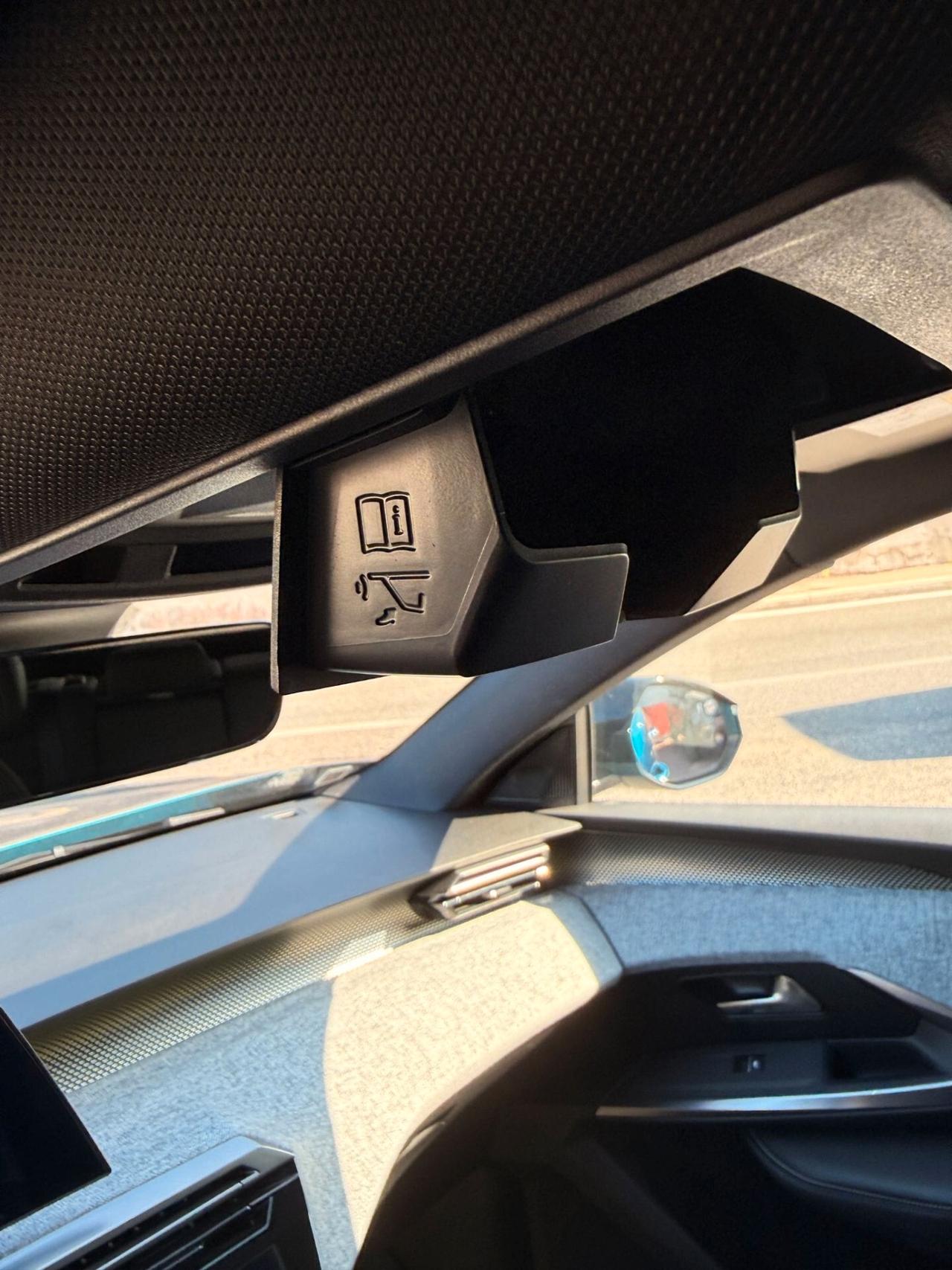Peugeot 3008 Hybrid 136 e-DCS6 GT