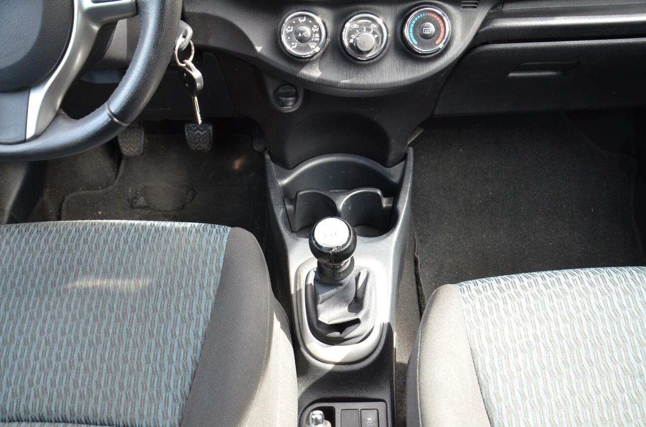 Toyota Yaris 1.0 5 porte VVT.I 69CV