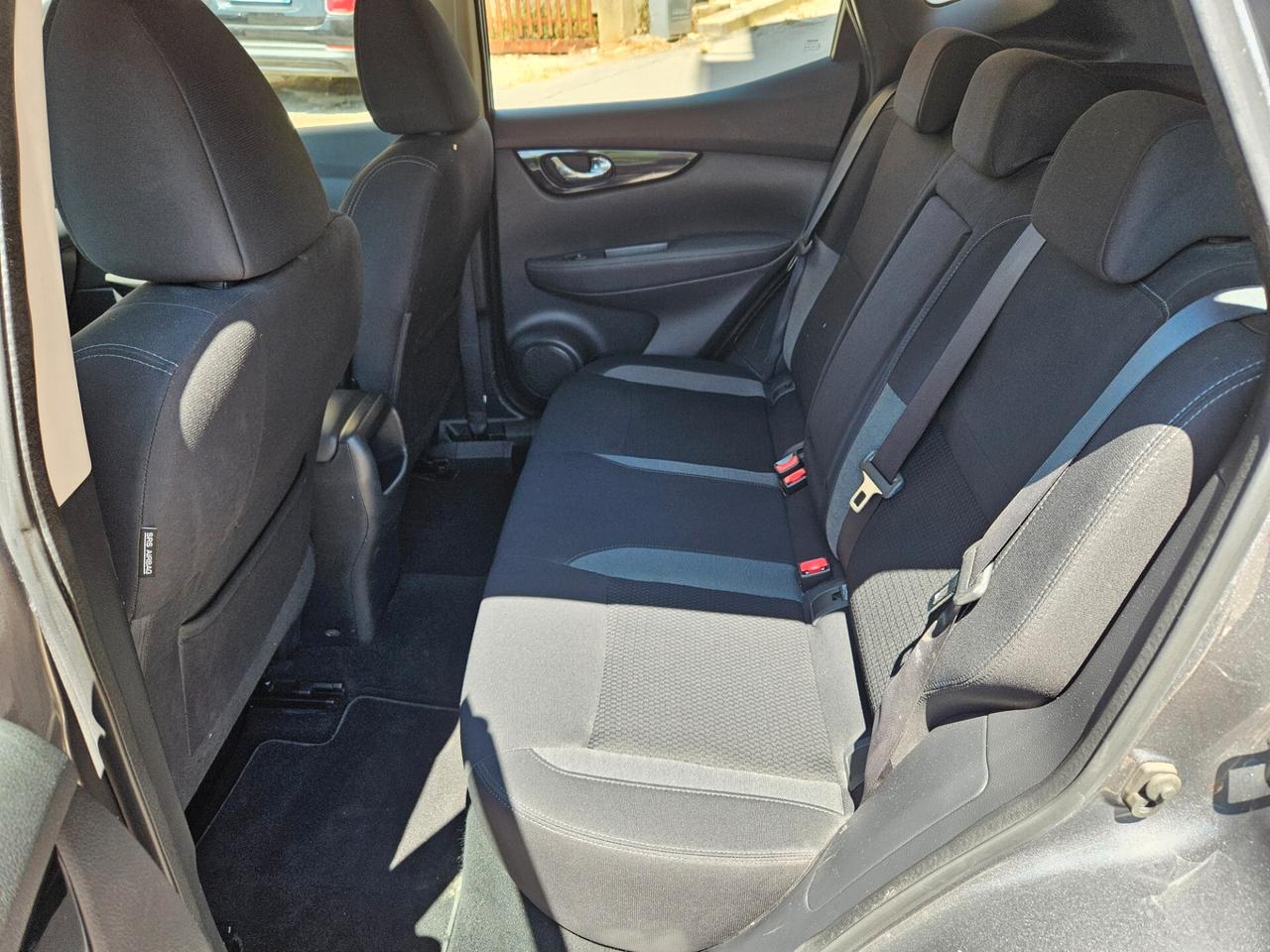 NISSAN QASHQAI 1500 DCI 115CV NAVI KM CERTIFICATI