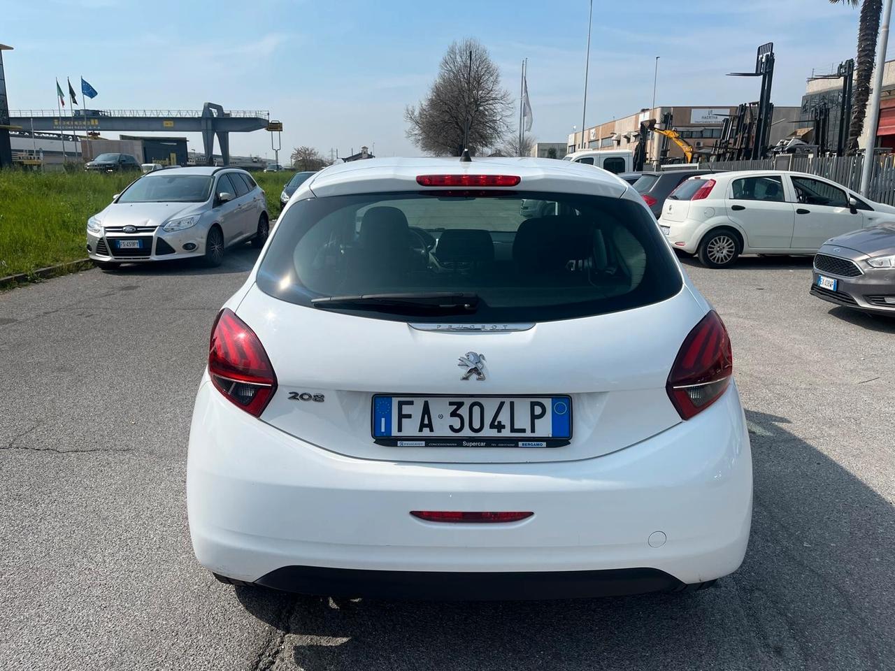 Peugeot 208 PureTech 82 5 porte Active