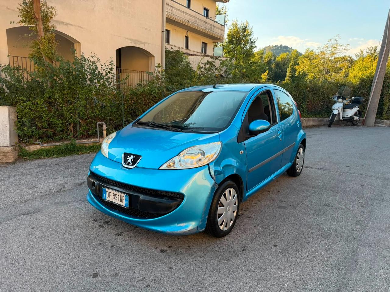 Peugeot 107 1.0 68CV 5p. Plaisir