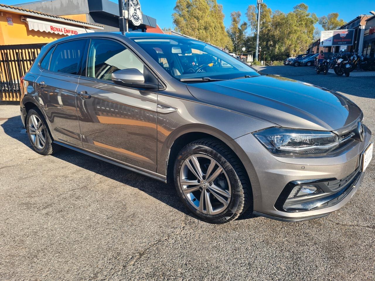 Volkswagen Polo 1.0 TSI 5p. R-Line *PDC*AUX*BLUETOOTH*