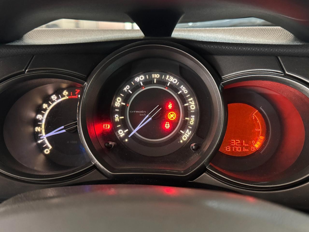 Citroen C3 1.4 VTi 95 Exclusive Style FULL OPTIONAL - NEOPATENTATI/E!