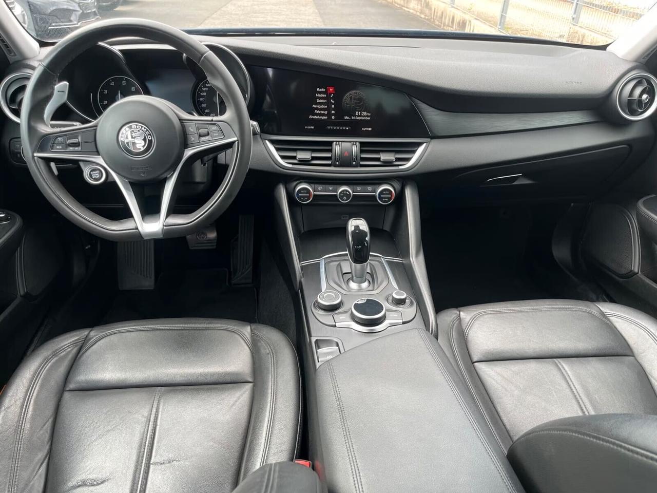 Alfa Romeo Giulia 2.0 Turbo 200 CV AT8 Super