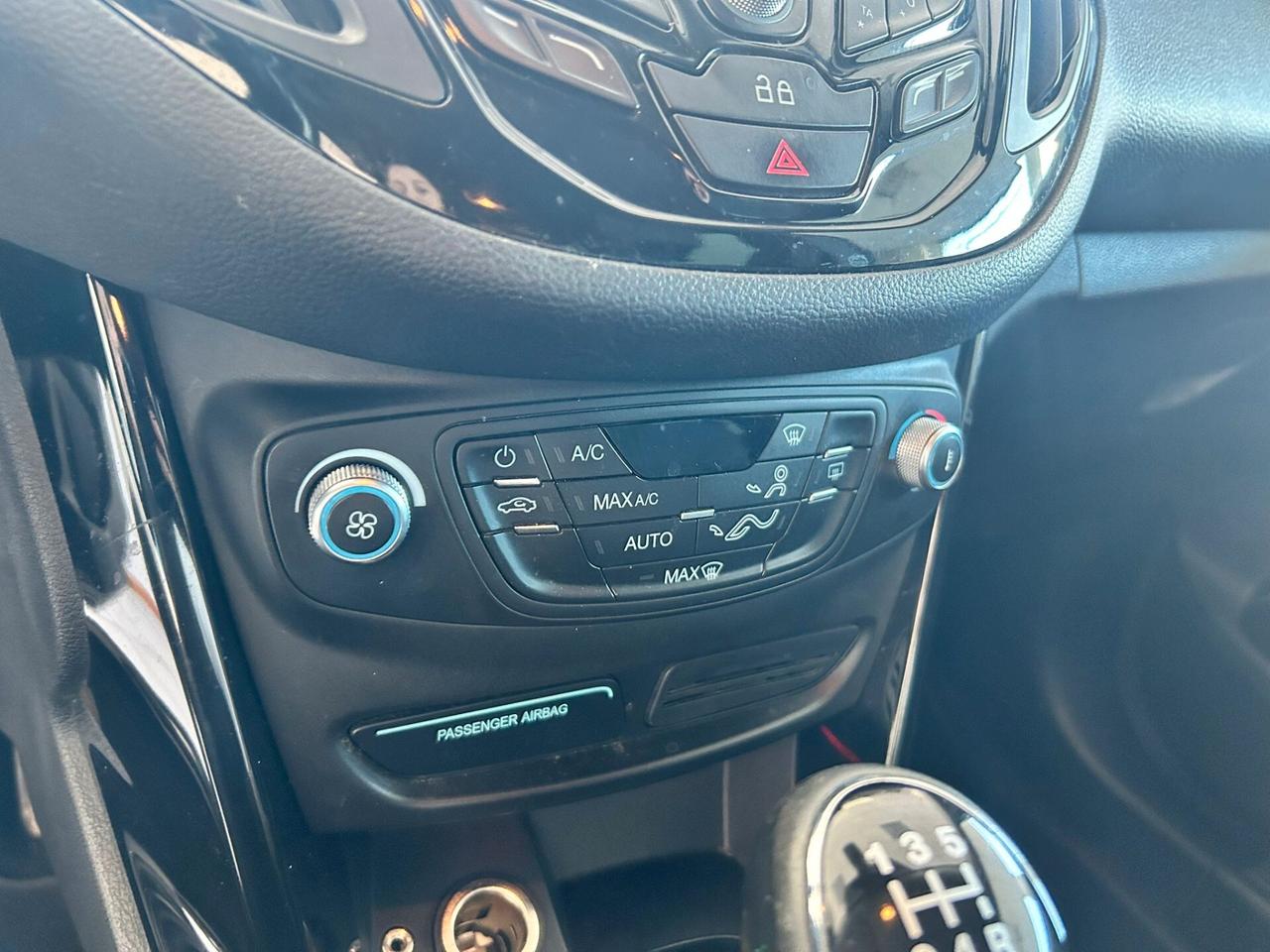 Ford B-Max 1.5 TDCi x neopatentati 2014