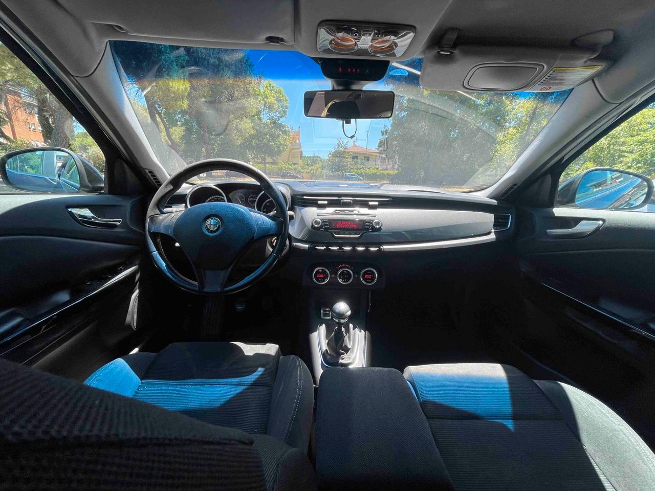 Alfa Romeo Giulietta 1.6 JTDm-2 105 CV Distinctive NEOPATENTATI