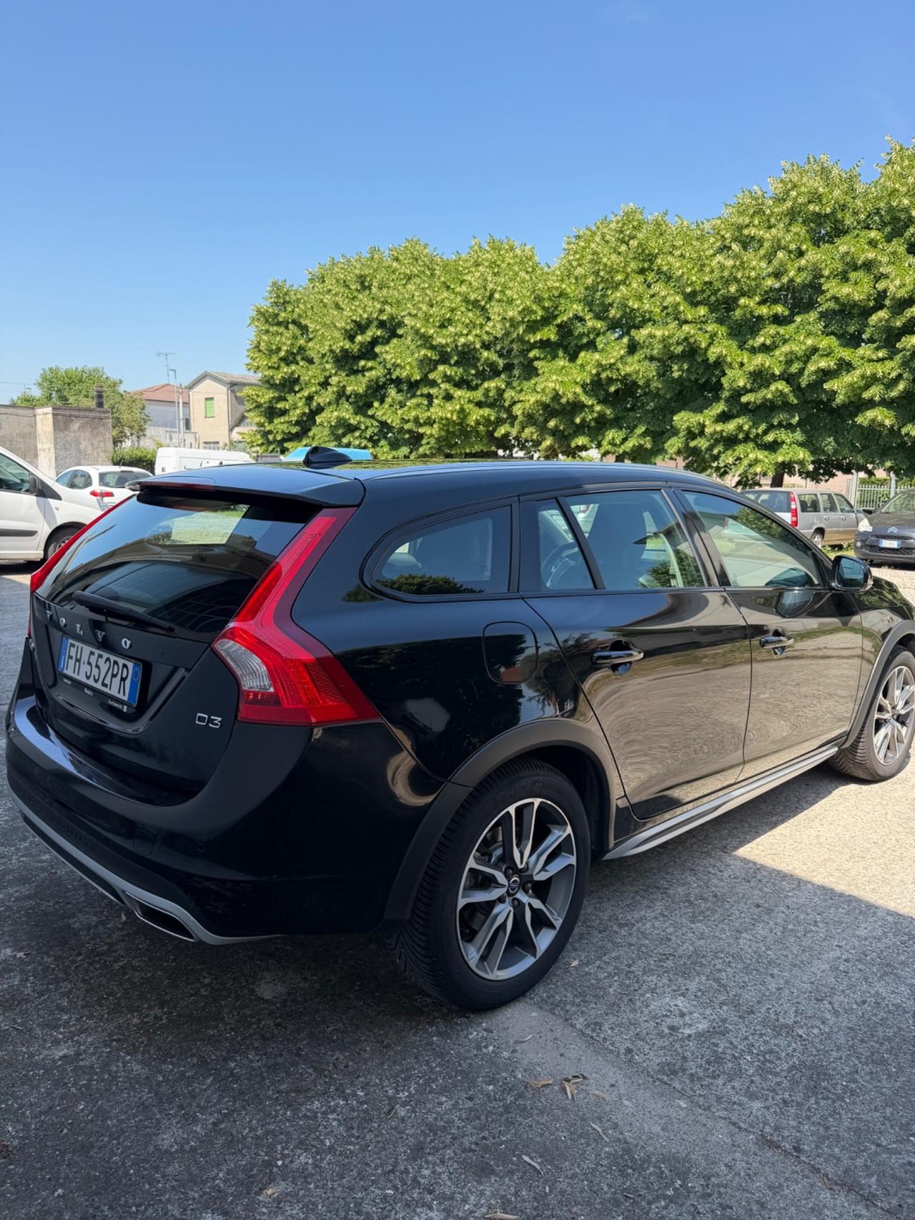 Volvo V60 Cross Country D4 Geartronic Pro
