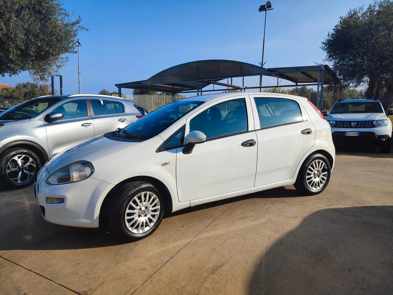 Fiat Punto 1.3 MJT 95CV S&S 5 porte 4 posti N1