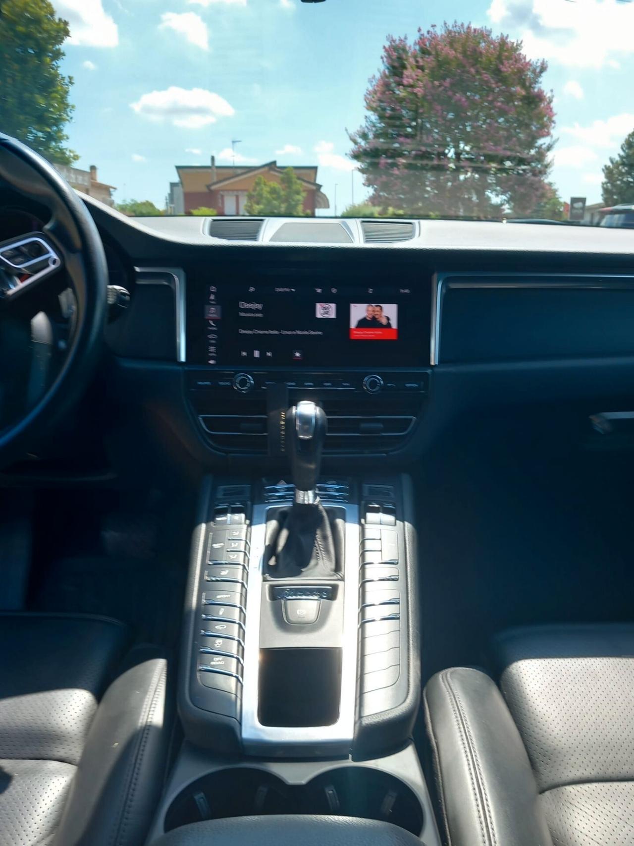 Porsche Macan 2.0