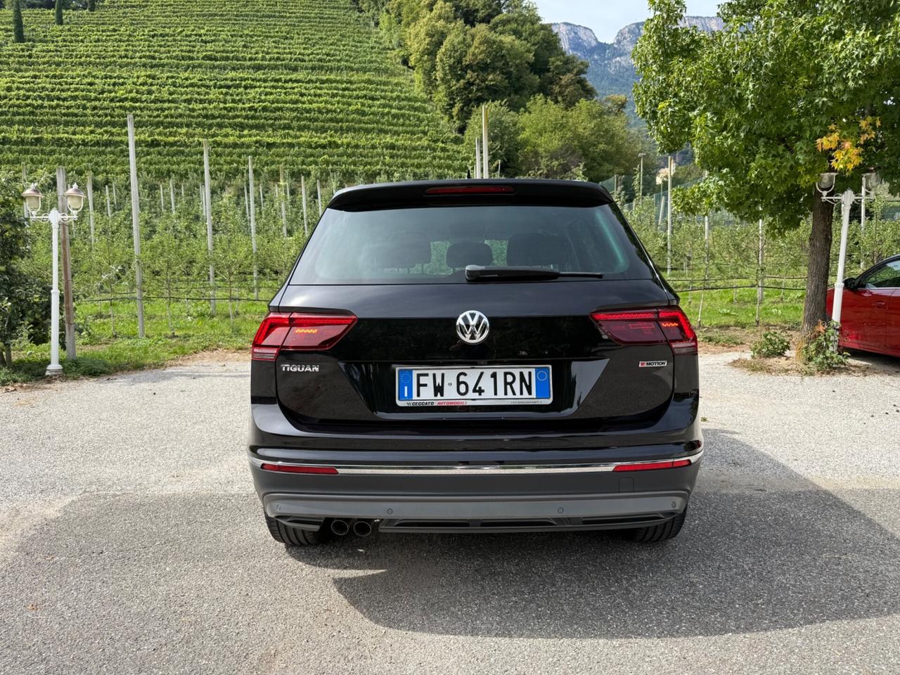 Volkswagen Tiguan 2.0 TDI SCR DSG 4MOTION Sport BMT