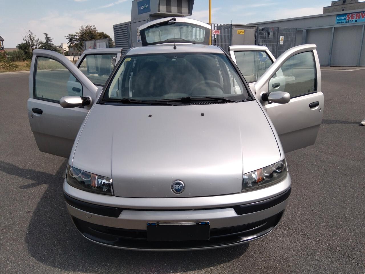 Fiat Punto 1.2i 16V cat 5 porte HLX x neopatentati