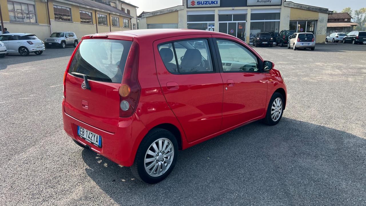 Daihatsu Cuore 1.0 12V Taka
