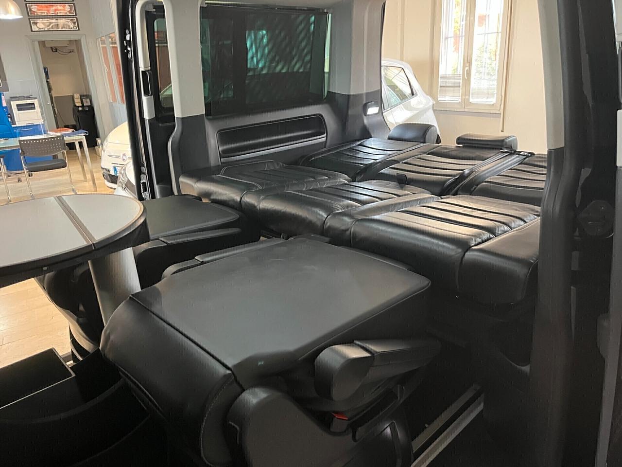 Volkswagen Multivan 2.0TDI T6.1 Highline 150cv dsg 7p Promo