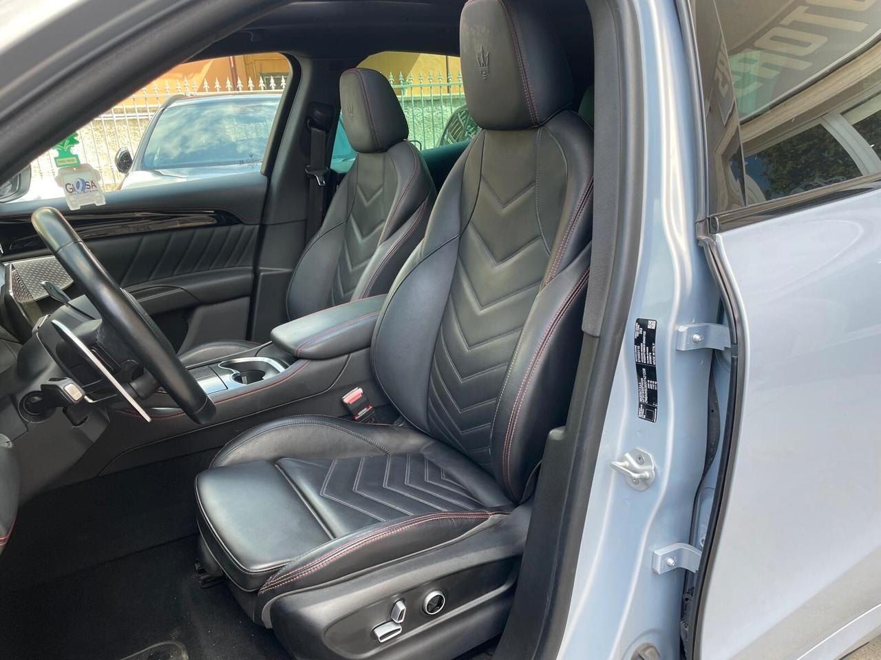 Maserati Grecale MHEV 330 CV AWD Modena