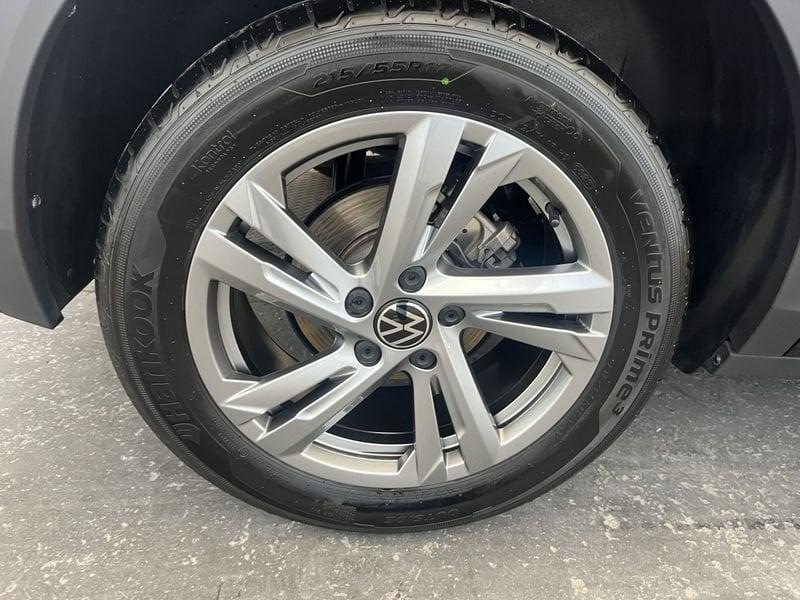 Volkswagen T-Roc T-Roc 1.0 tsi R-Line 110cv TUA DA 249,00 AL MESE