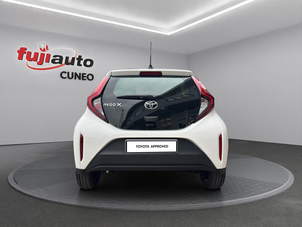 Toyota Aygo X 1.0 Active 72cv