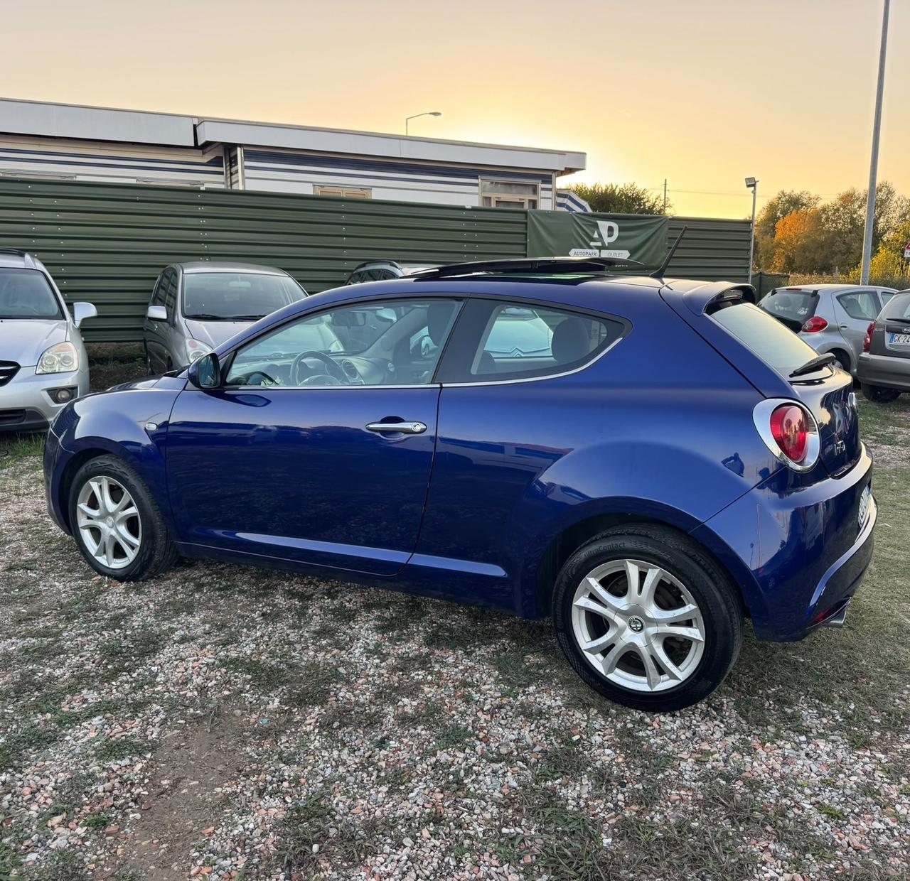 Alfa Romeo MiTo 1.3 JTDm-2 95 CV S&S Distinctive Sport Pack