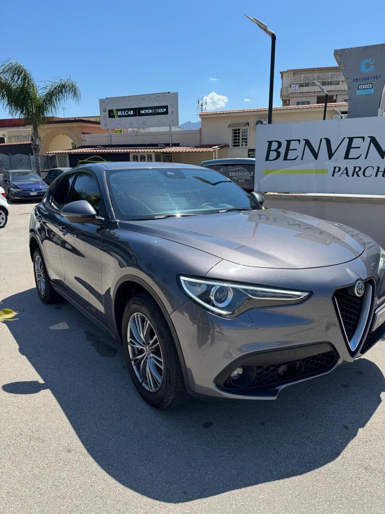 Alfa Romeo Stelvio 2.2 Turbodiesel 180 CV AT8 Q4 Business