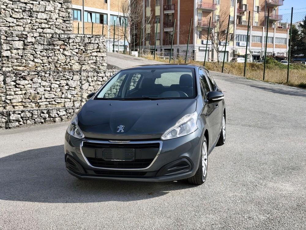 Peugeot 208 1.2 VTi Active 5 Porte Perfetta!