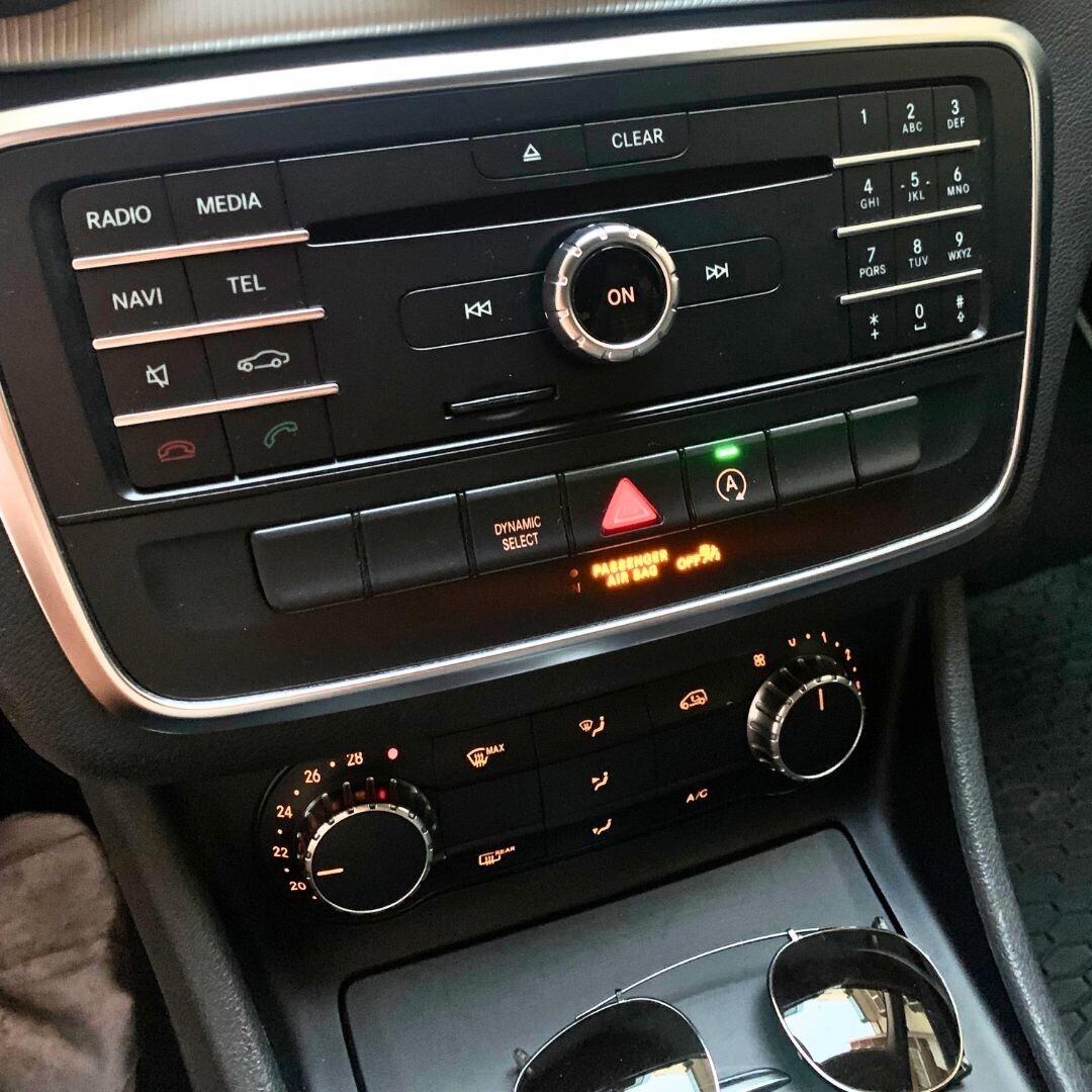Mercedes-Benz GLA 180 D Sport