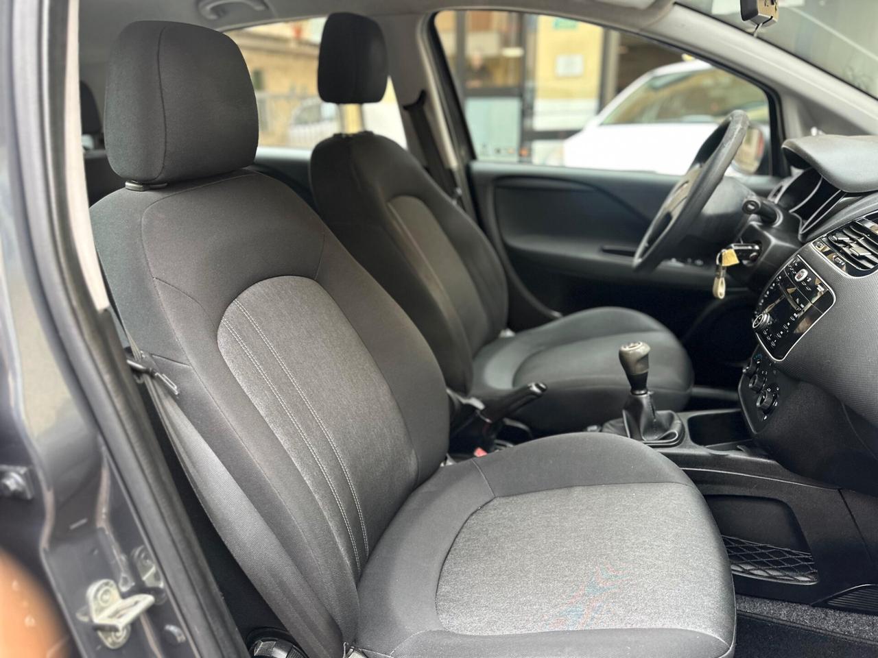Fiat Punto 1.3 MJT II 75 CV 5 porte OK neopatentati