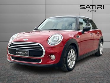 MINI Mini IV F55-F56 2014 - Mini 1.5 Cooper D Business 5p auto