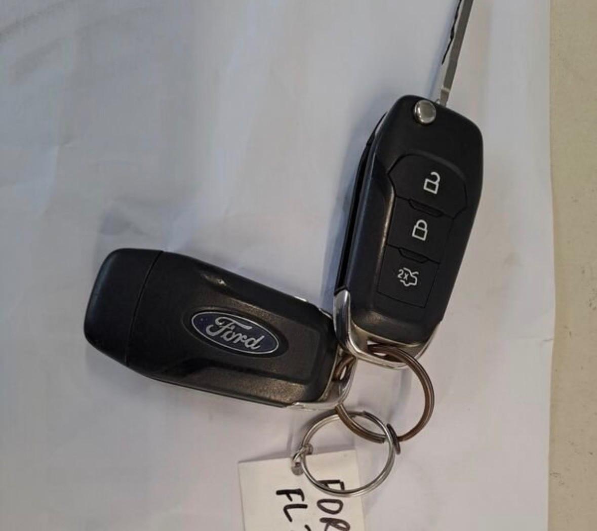 FORD FIESTA 5P 1.0 TITANIUM 100cv FULL OPTIONAL