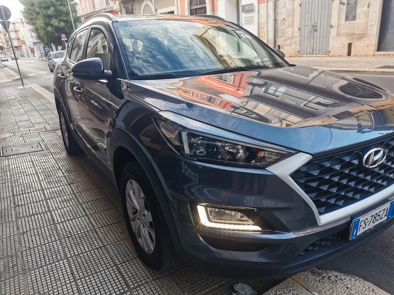 Hyundai Tucson 1.6 CRDi XTech 115 CV FULL