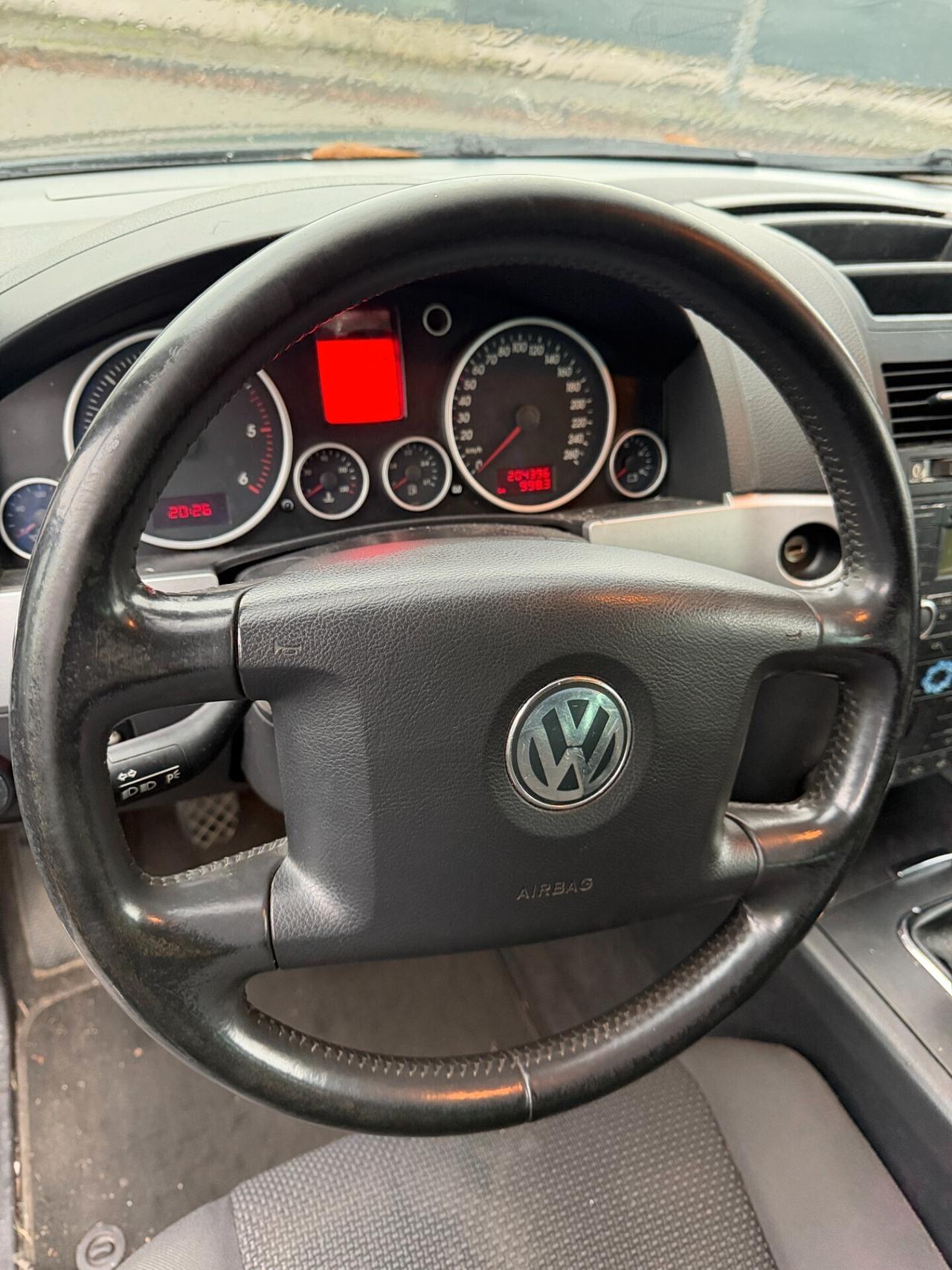 Volkswagen Touareg 2.5 R5 TDI