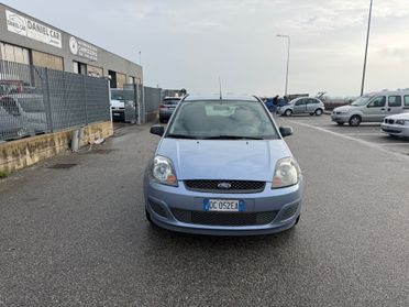 Ford Fiesta 1.2 16V 5p. Ghia