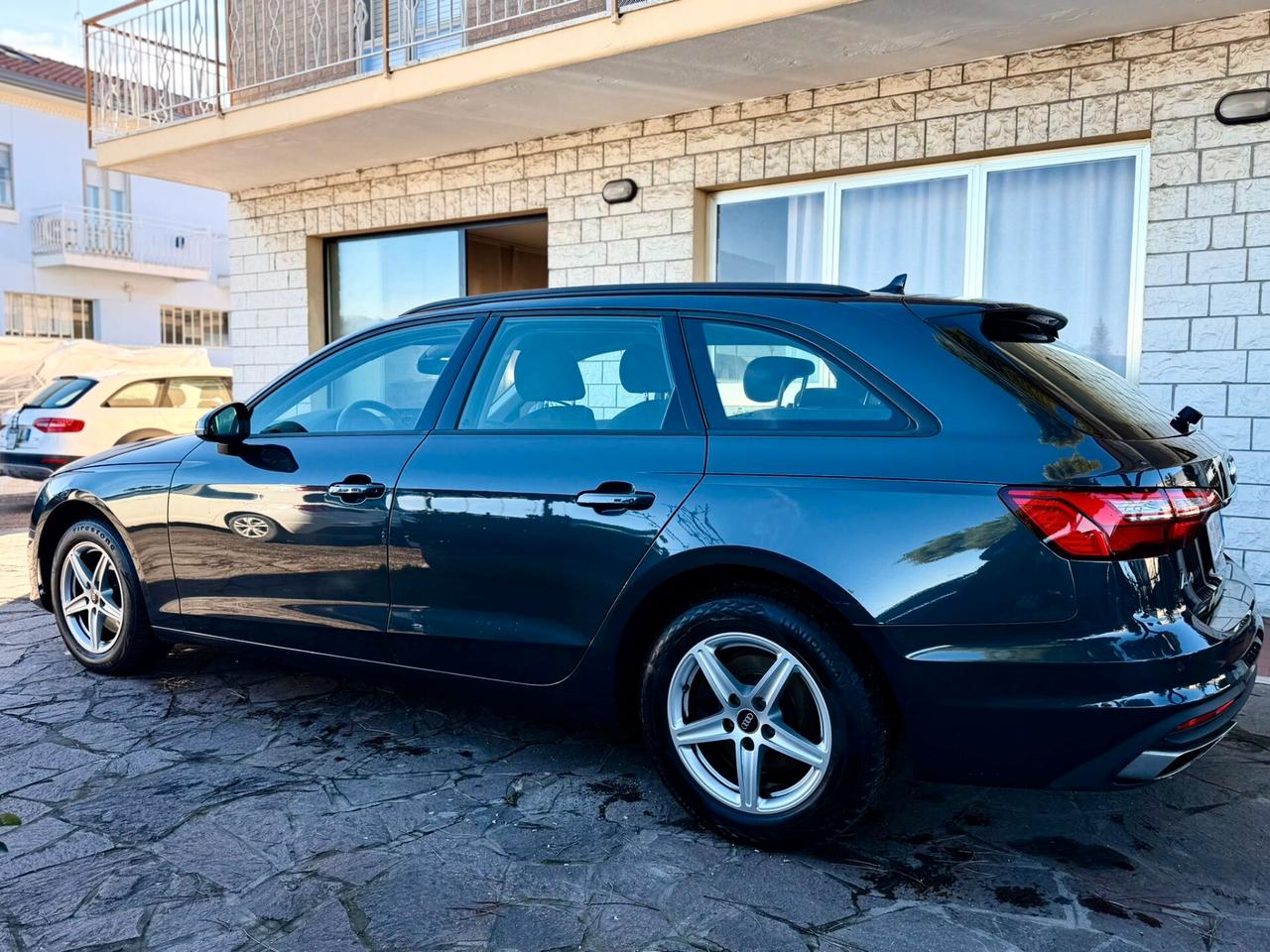 Audi A4 Avant 35 TDI/163 CV S tronic Business