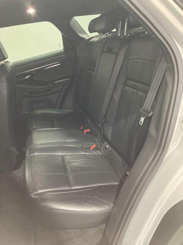 Land Rover Range Rover Evoque 2.0 D150 R-Dynamic S FWD