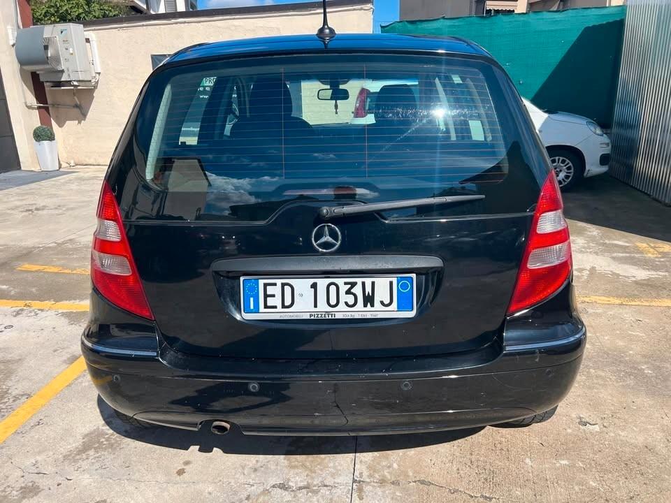 Mercedes-benz A 140 150 Classic Basic