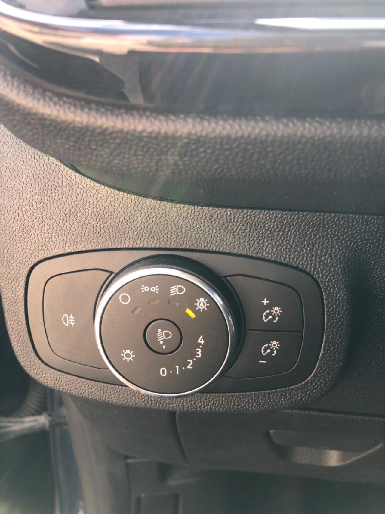 Ford Fiesta 1.0 Ecoboost Hybrid 125 CV DCT 5 porte ST-Line X