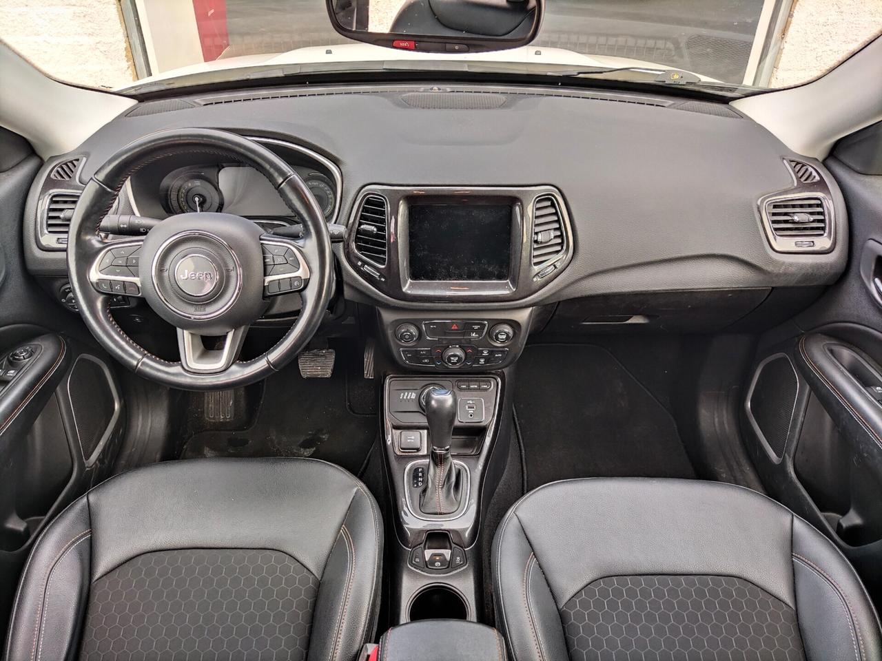 Jeep Compass 1.3 T4 190CV PHEV AT6 4xe Business