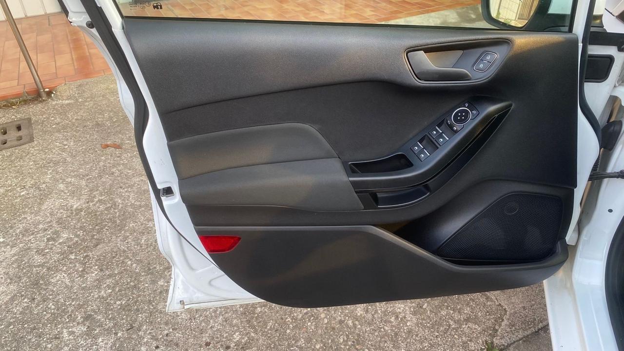 Ford Fiesta 1.5 EcoBlue 5 porte Connect -Van-2posti