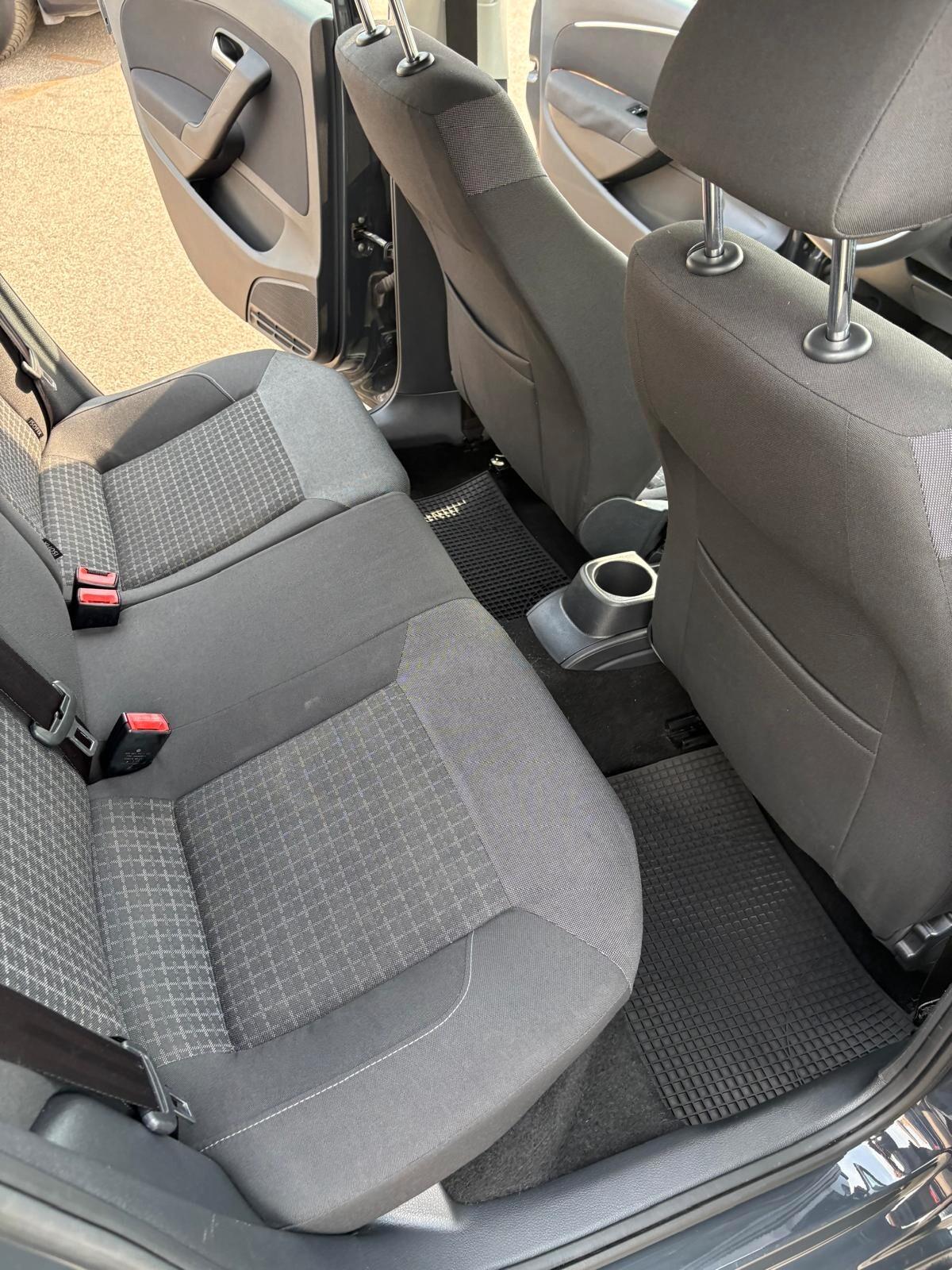 Volkswagen Polo 5p 1.4 tdi Fresh 75cv