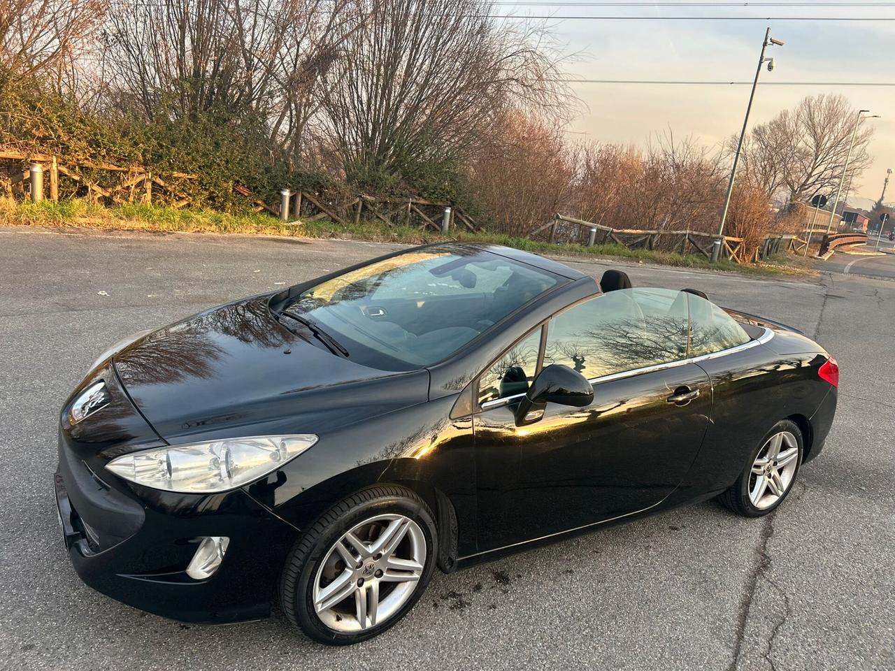 Peugeot 308 2.0 HDi Cabrio
