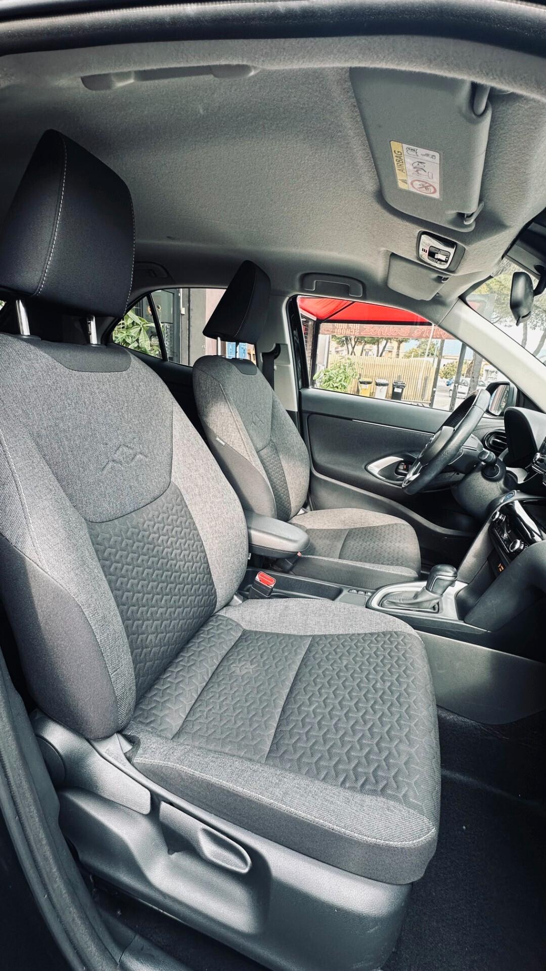 Toyota Yaris Cross 1.5 Hybrid 5p. E-CVT Business