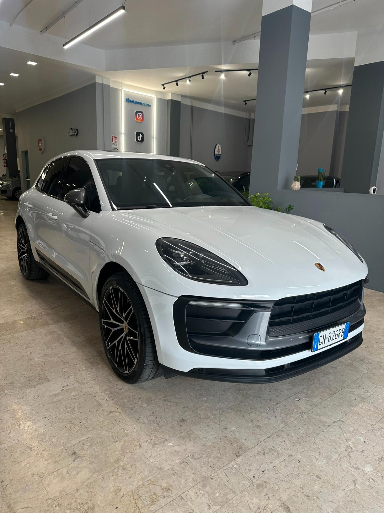 Porsche Macan 2.0 T