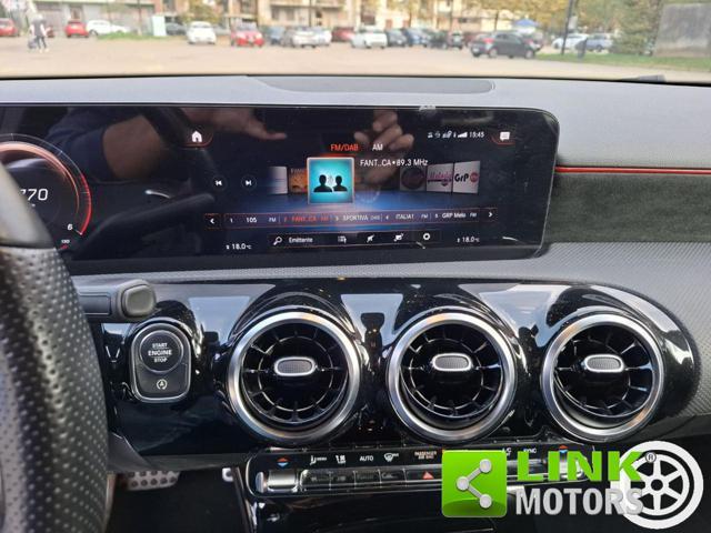 MERCEDES-BENZ A 200 d Automatic Premium