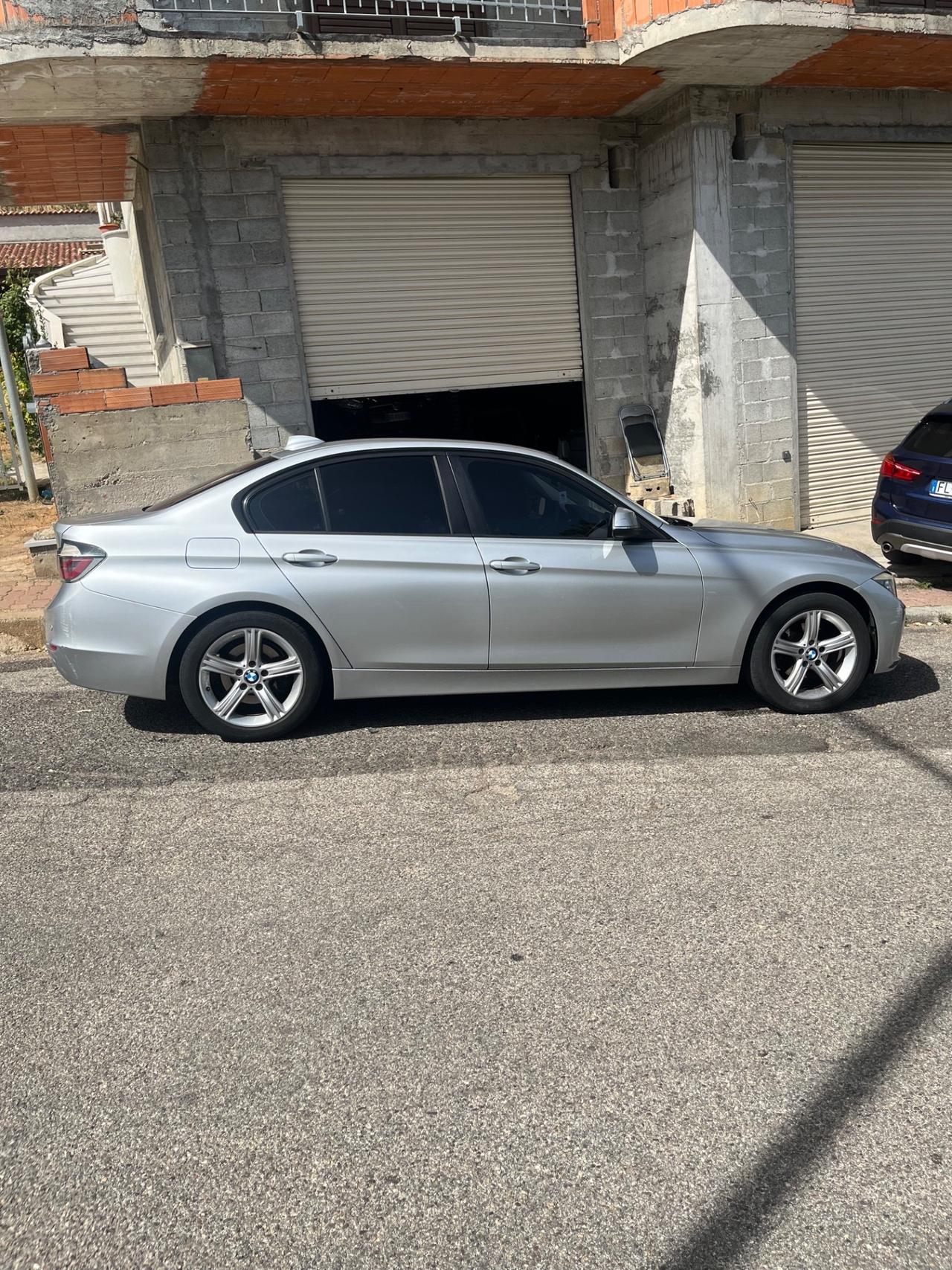 Bmw 318 318d Luxury