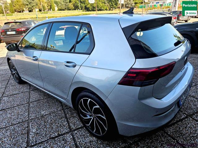 VOLKSWAGEN Golf 1.0 TSI EVO Life