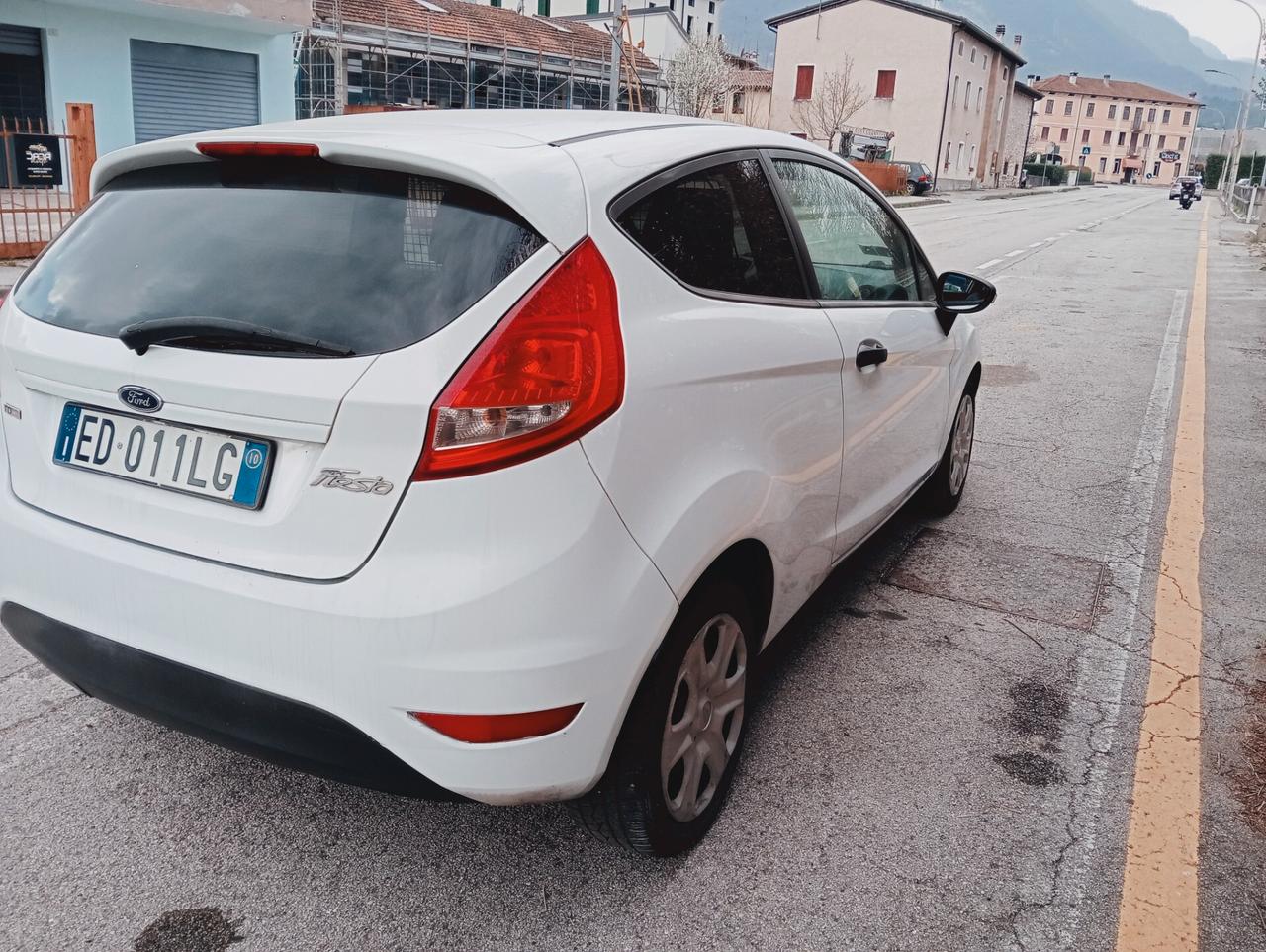 Ford Fiesta 1.4 TDCi 68CV 3 porte Van