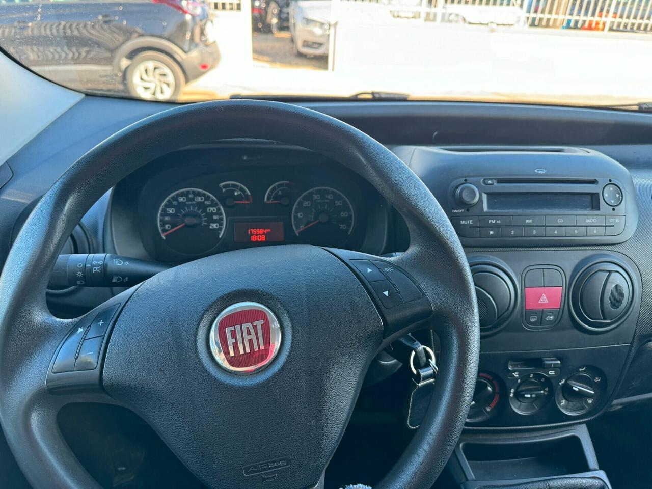 Fiat Fiorino 1.3 MJT 95CV Combi Semivetrato Adventure