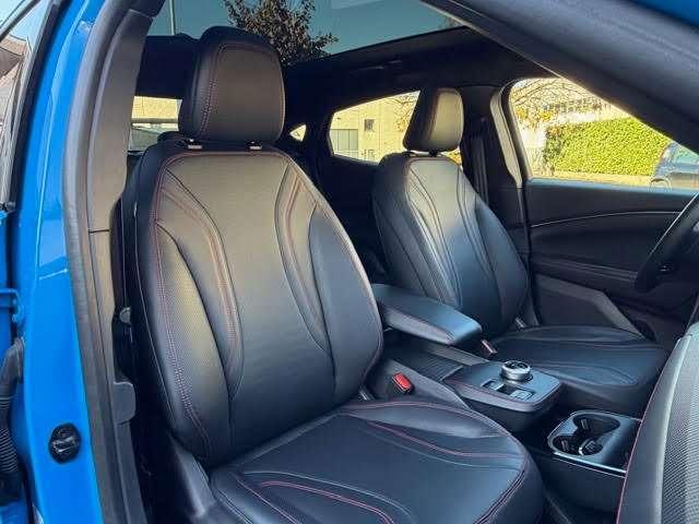 Ford Mustang Mach-E standard range Premium awd 269cv auto TETTO IVA!!!