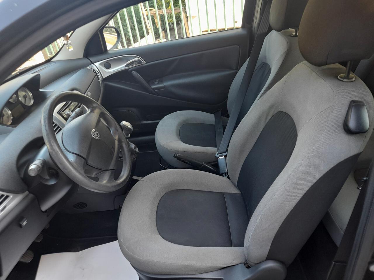 Lancia Ypsilon 1.4 Diva Ecochic GPL