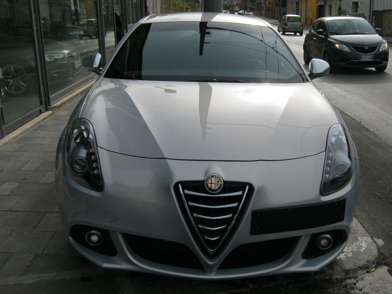 ALFA ROMEO GIULIETTA 1,6 JTD -M EXCLUSIVE PELLE-NAVI -ECC-